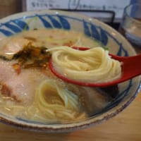 CAFE&NOODLE BAR GADO-GADOへ行こう
