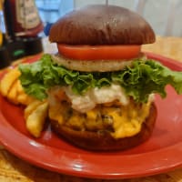 横浜鶴見でウメェ！ハンバーガーどうでしょう