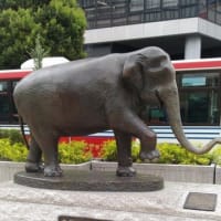 象の花子像