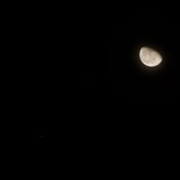 今夜、月と木星が大接近(2012年10月5日)