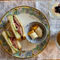 今日の朝ご飯と９２歳の母が挑戦！　小さな推しのぬいぐるみ！
