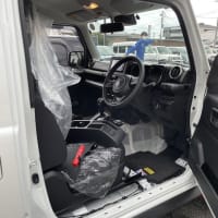 車内が灯油臭い😭