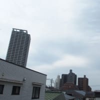 今朝（6月30日）の東京のお天気：曇り、『今月の作品：祈る童女』 