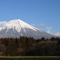 今朝は富士山をお届け