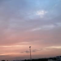 親との付き合い方　帰り道の夕焼け
