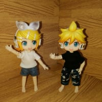 ミクさんにお友達を作りました♪