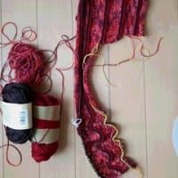 【毛糸だま173号】スキーアデッサの横編みプルオーバー編みはじめ