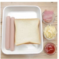 魚肉ソーセージと食パン