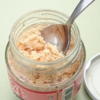 三陸水産の 鮭フレーク（ビン）～4月の新