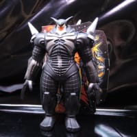 メフィラス星人ジェント ガッツガンナー ノダチザムシャー　ソフビ　ウルトラマン メフィラス星人ジェント ガッツガンナー ノダチザムシャー