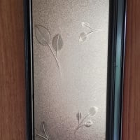 今日の朝写んぽと我が家の硝子