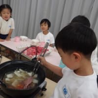 おれんじ　５歳児　鍋活動（しゃぶしゃぶ）