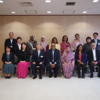 バングラデシュ生花協会の方々が表見訪問