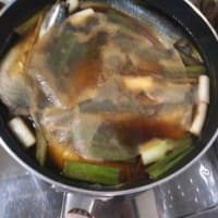 再掲　　2010-09-30 秋雨に浮かぶスカイツリー　　ランチは鯖の味噌煮。