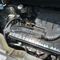 ソリオに燃費向上のアルミテープを張ってみた・・・吸気系の樹脂カバーにアルミテープを張ると燃費が向上するというトンデモ説検証実験