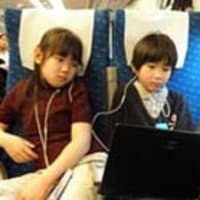 東京にて ディズニー英語システム 卒業式 台風一家 東京にて ディズニー英語システム 卒業式 台風一家
