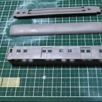 GM社のエコノミーキット(客車)を作る。