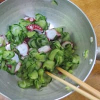 おばさんの料理教室　　タコのキュウリもみ😀