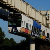 懸垂式モノレール最長路線の初代車両・千葉都市モノレール1000形