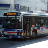 臨港バス　1T315号車