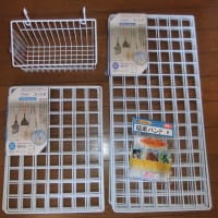 100円ショップ活用 グローブ棚 野球小僧の野球talk 100円ショップ活用 グローブ棚 野球小僧の野球talk
