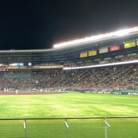 再び