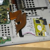 [CF-T2] IDEのノートPCに、SATAのSSDを内蔵する