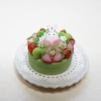 ミニチュアホールケーキ