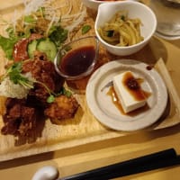 同僚とランチ