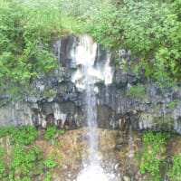 丘の町　美瑛町の奥座敷　白銀温泉の滝