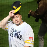 ようやくホーム１勝！！
