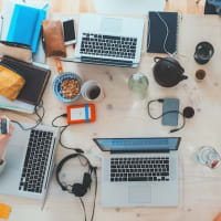 ノーコードの力：顧客管理システム開発の新たな可能性を探る