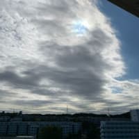 最近の雲いろいろ　ベランダから