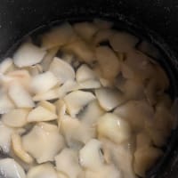 もうすぐ　収穫を迎える桃ですが・・・