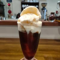 テクニック必須の支援級勤務と『コーヒーフロート』＠横浜あざみ野《雫ノ香珈琲》