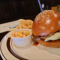 北の大地でハンバーガー2つめどうでしょう
