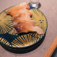 根室花まる　タルト　魚屋さんのお弁当