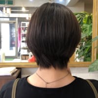 ショートヘアからウルフカットに変身しました。