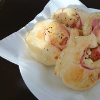 久しぶりにパンを焼きました(フライパンで)