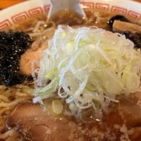 カンマン軒の濃口油っぽく