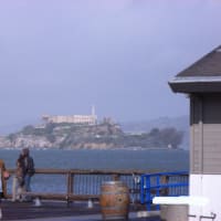 サンフランシスコ pia35からアルカトラズ島が。。