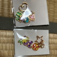 レジンのストラップ
