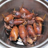 質素に少量-今日も元気----台湾産パイナップル、豚汁、崎陽軒のシウマイ（頂き物）、カボチャほうとう、イカ飯、カボチャ煮