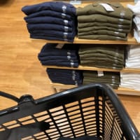 UNIQLOでポロシャツを買う