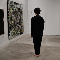 浅野さんの作品とパフォーマーのコラボ！　横浜市民ギャラリー　2024