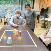 紙コップカーリング！！