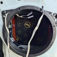 「ハリアー80フロントスピーカー交換&デッドニング」