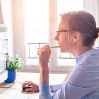 Mac の Apple Mail で電子メールをスパムとしてマークする方法