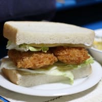 「ある日の朝飯 パン食×5食分。」