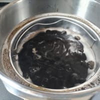 圧力鍋で黒豆作り
